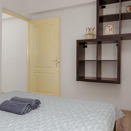 Old Town 2 Rooms Apartment Bucareste Exterior foto