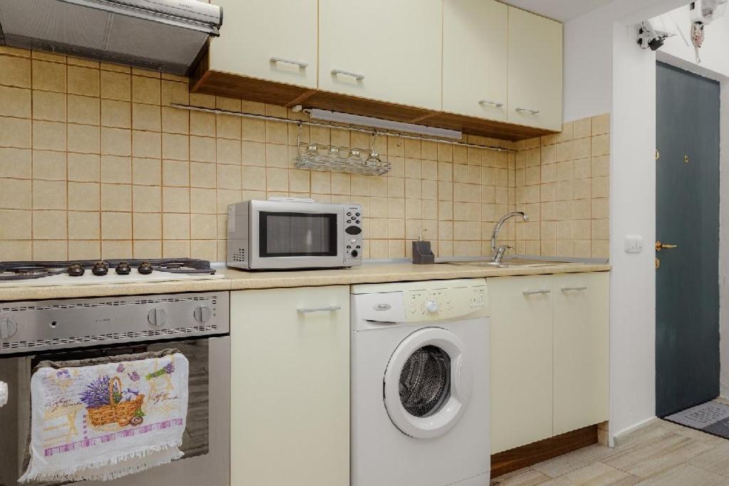 Old Town 2 Rooms Apartment Bucareste Exterior foto